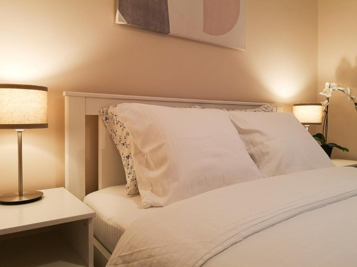 Filinhome Papa Suite 3 Novi Sad Luaran gambar