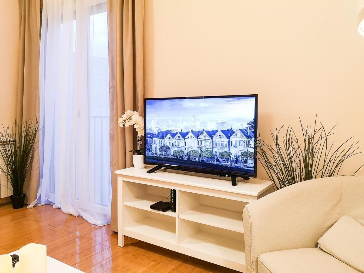 Filinhome Papa Suite 3 Novi Sad Luaran gambar