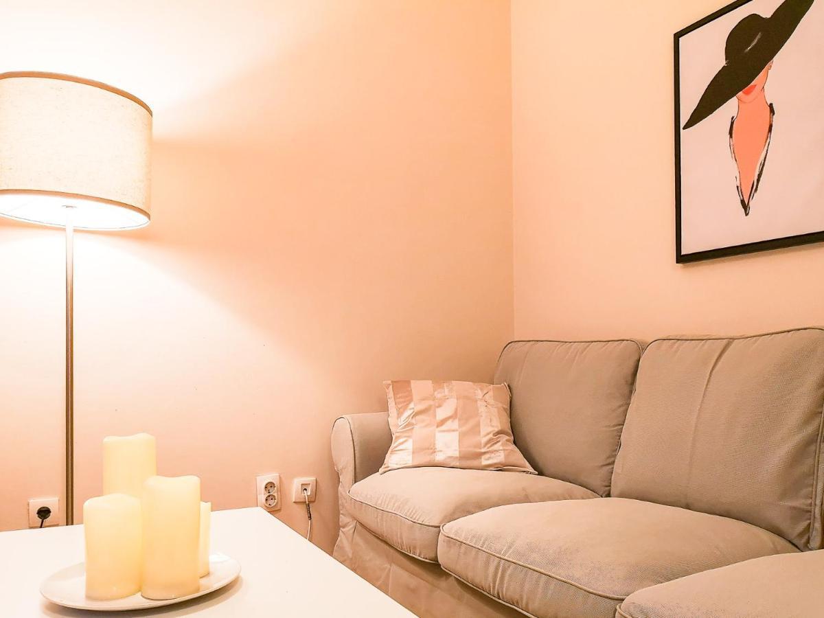 Filinhome Papa Suite 3 Novi Sad Luaran gambar